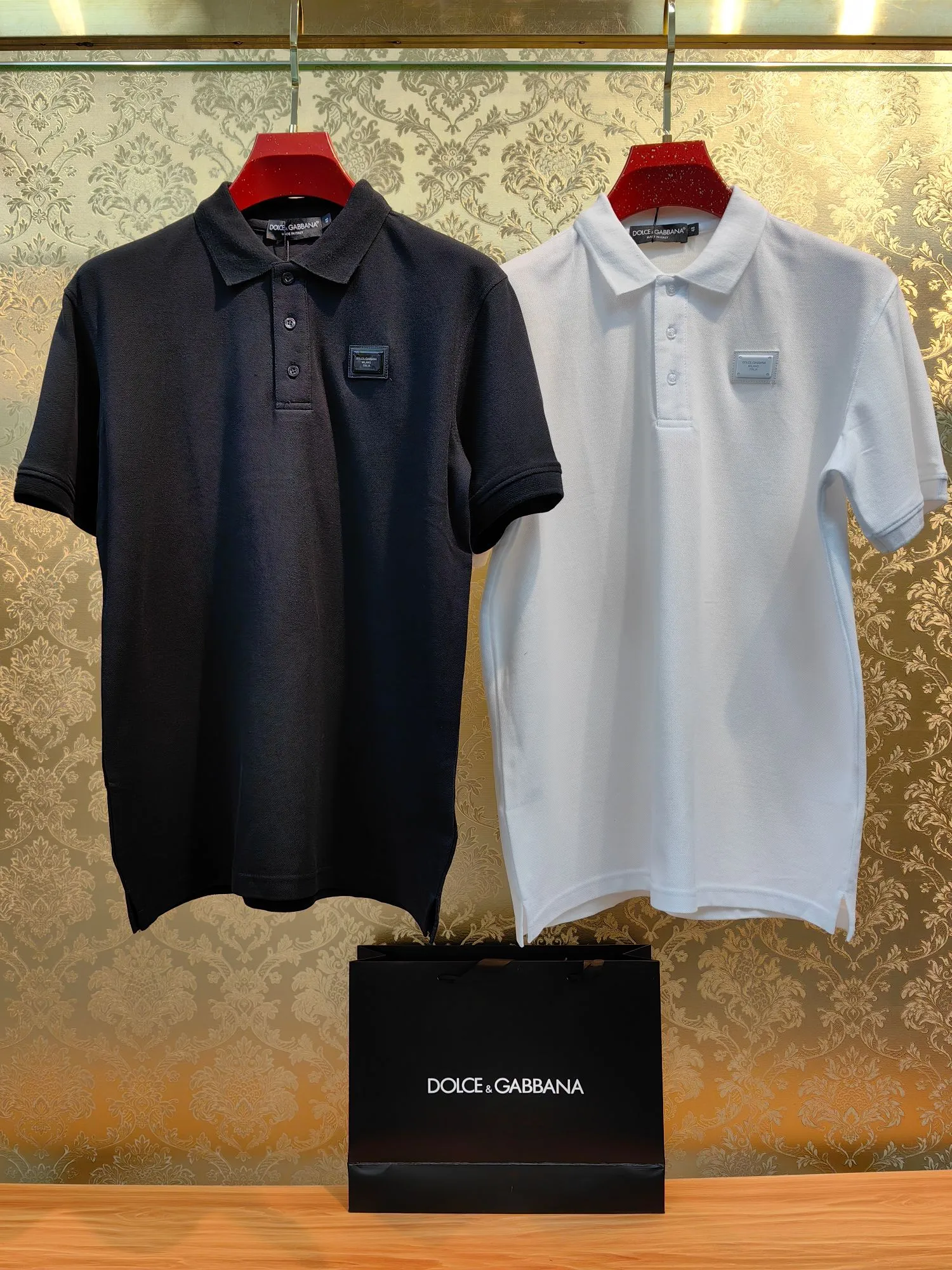 𝘿𝙊𝙇𝘾𝙀 & 𝙂𝘼𝘽𝘽𝘼𝙉𝘼 2024/ss New Arrivalpolo DG 100% Breathable Black White Sizes 46 48 50 52